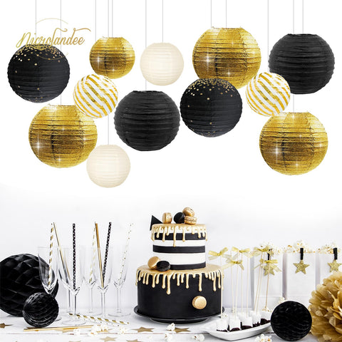 Nicrolandee black-gold-white palette creates dramatic ambience