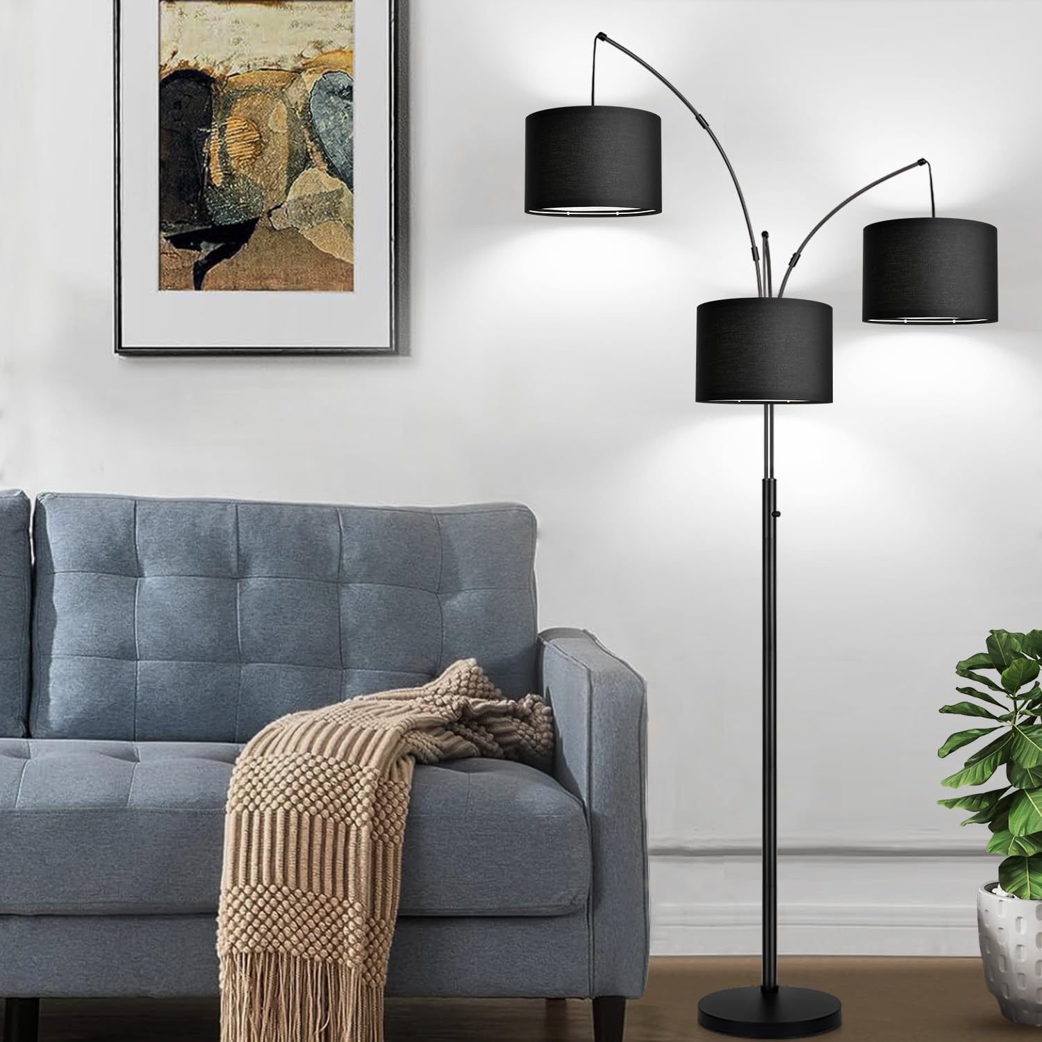 Nintiue matte black finish and weighted base add sleek safety features.