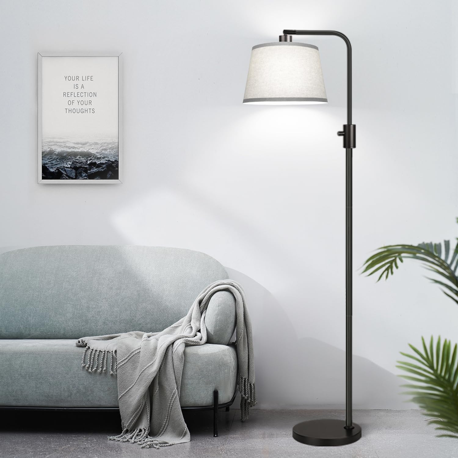 Nintiue living-room setup shows arc floor lamp in a contemporary interior