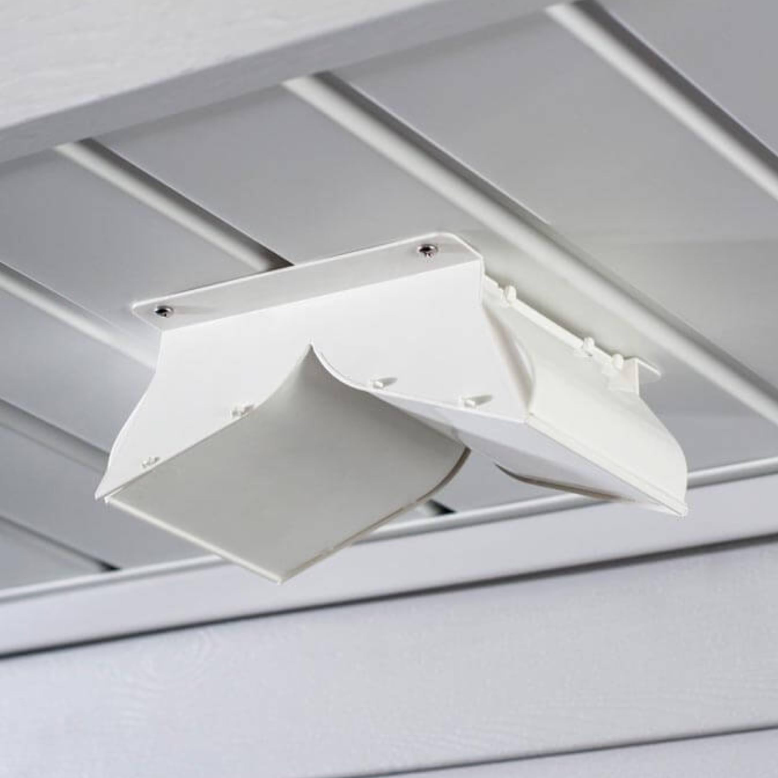 Removable bottom panel of No-Pest Vent enables easy, tool-free cleaning.