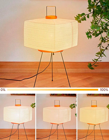 Nogy Akari floor lamp assembly demonstrating quick, tool-free setup