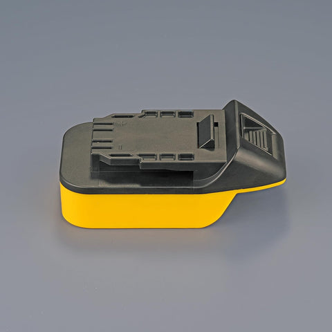 Built-in low-voltage protection in the NovaQuantic adapter safeguards output during use.