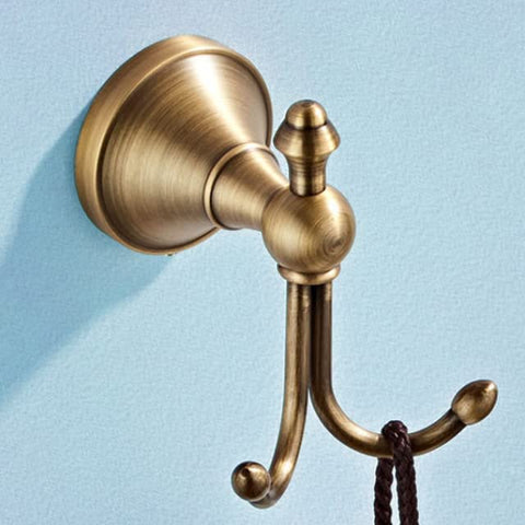 NSCMQSL elegant-brass wall hanger adds vintage charm and practical storage.