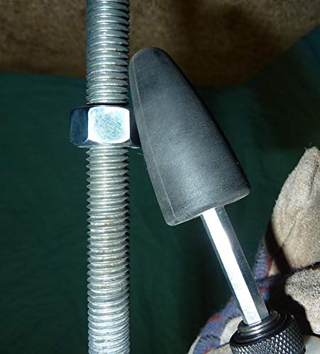 NutBoss compact ergonomic design offers easy handling during long shifts.