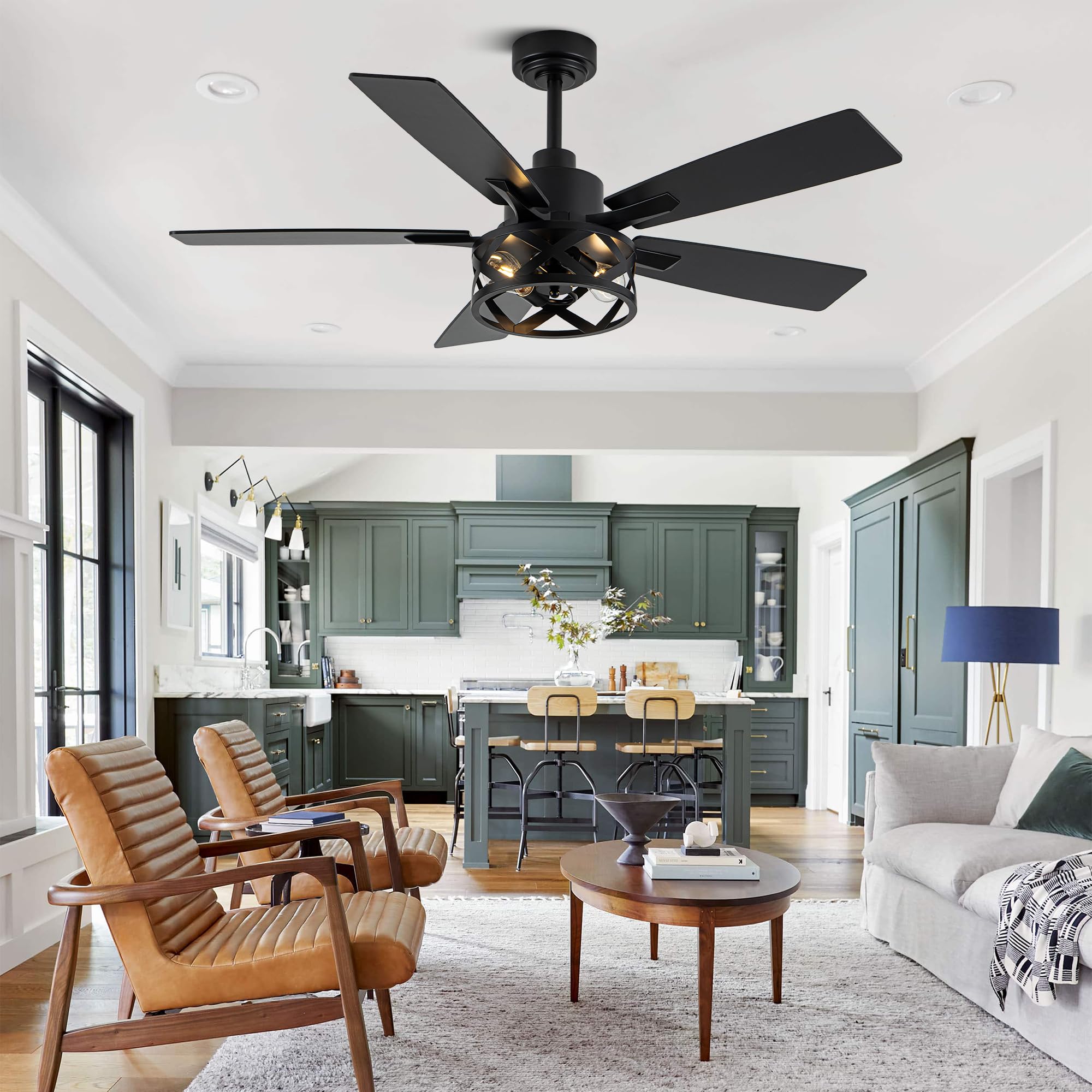 Oaks Aura remote control demonstrating convenient independent fan and light operation.