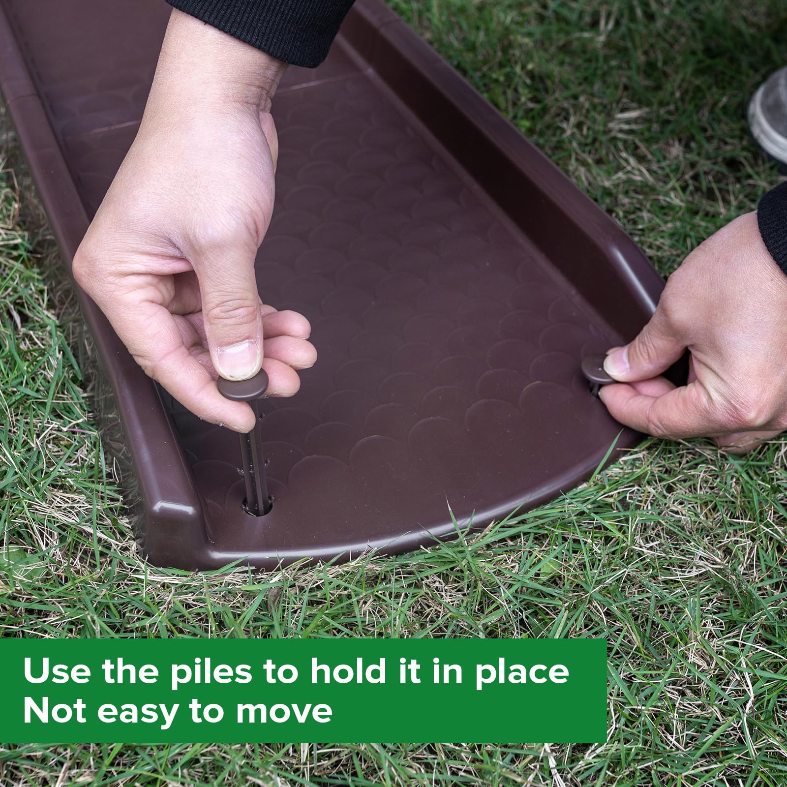 Ogutter downspout extension fits any outlet size, reducing mud splatter