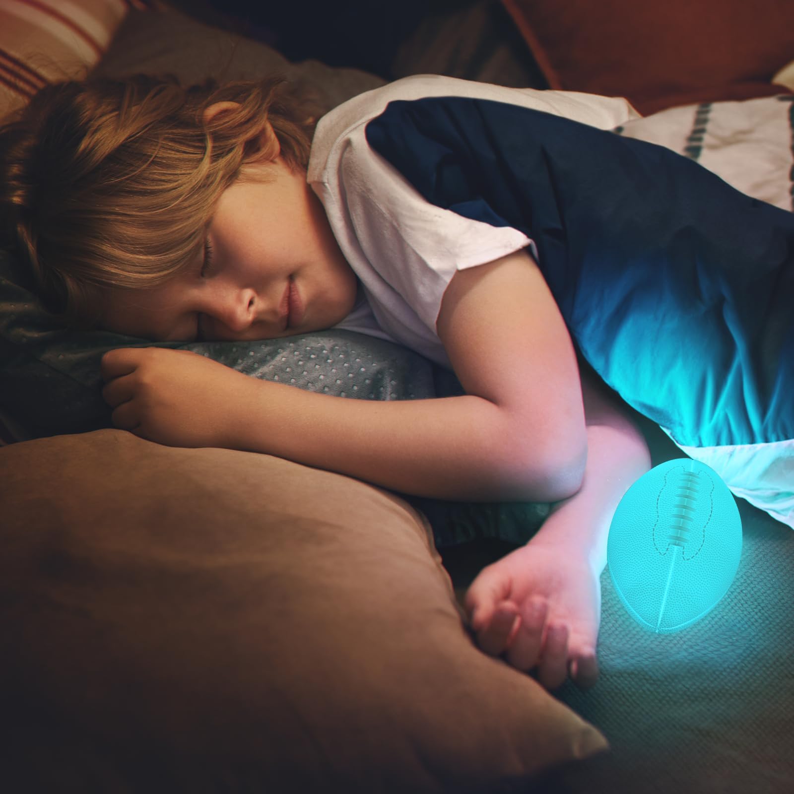 Olee Odee 3D-printed football silhouette lamp adds gentle light for study.