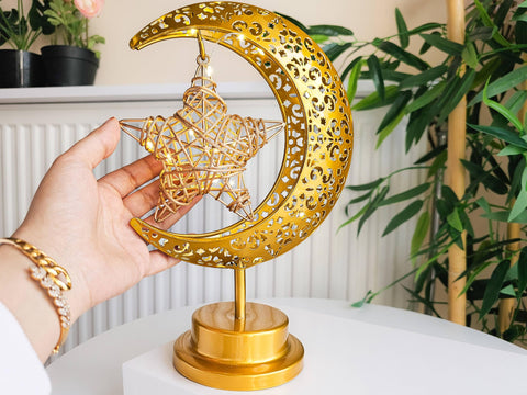 OLEEK crescent moon LED lamp offers safe, long-lasting illumination.