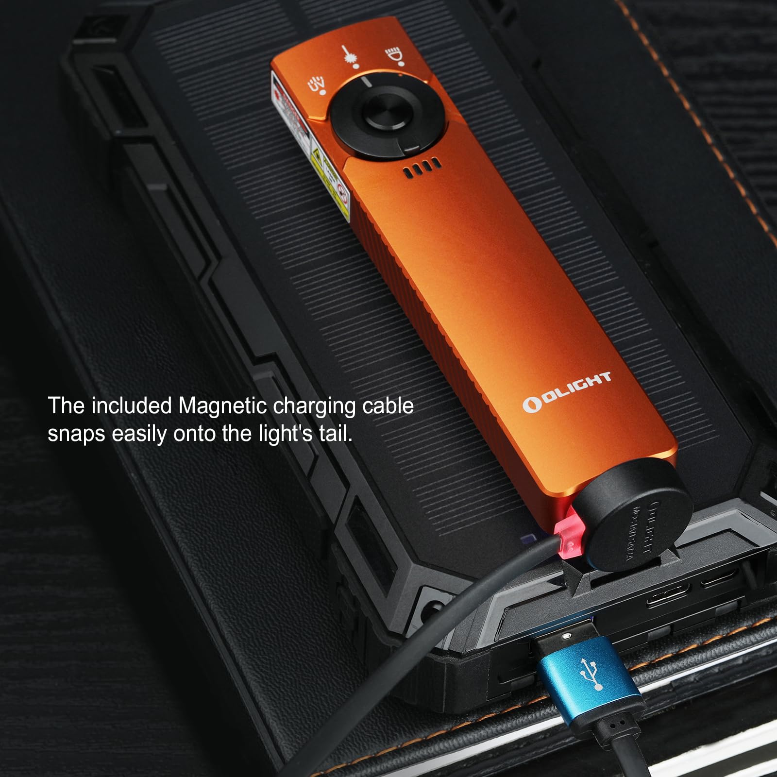 OLIGHT Arkfeld Pro five level battery indicator shows power status