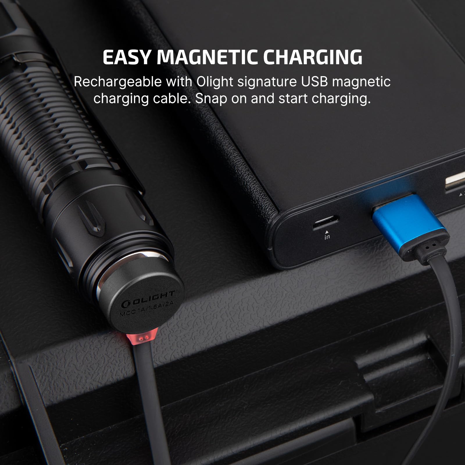 OLIGHT Warrior 3S four-level indicators show battery status at a glance.