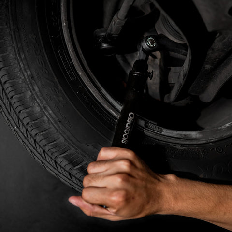 Olsa Tools textured grip handle enhances control during heavy prying