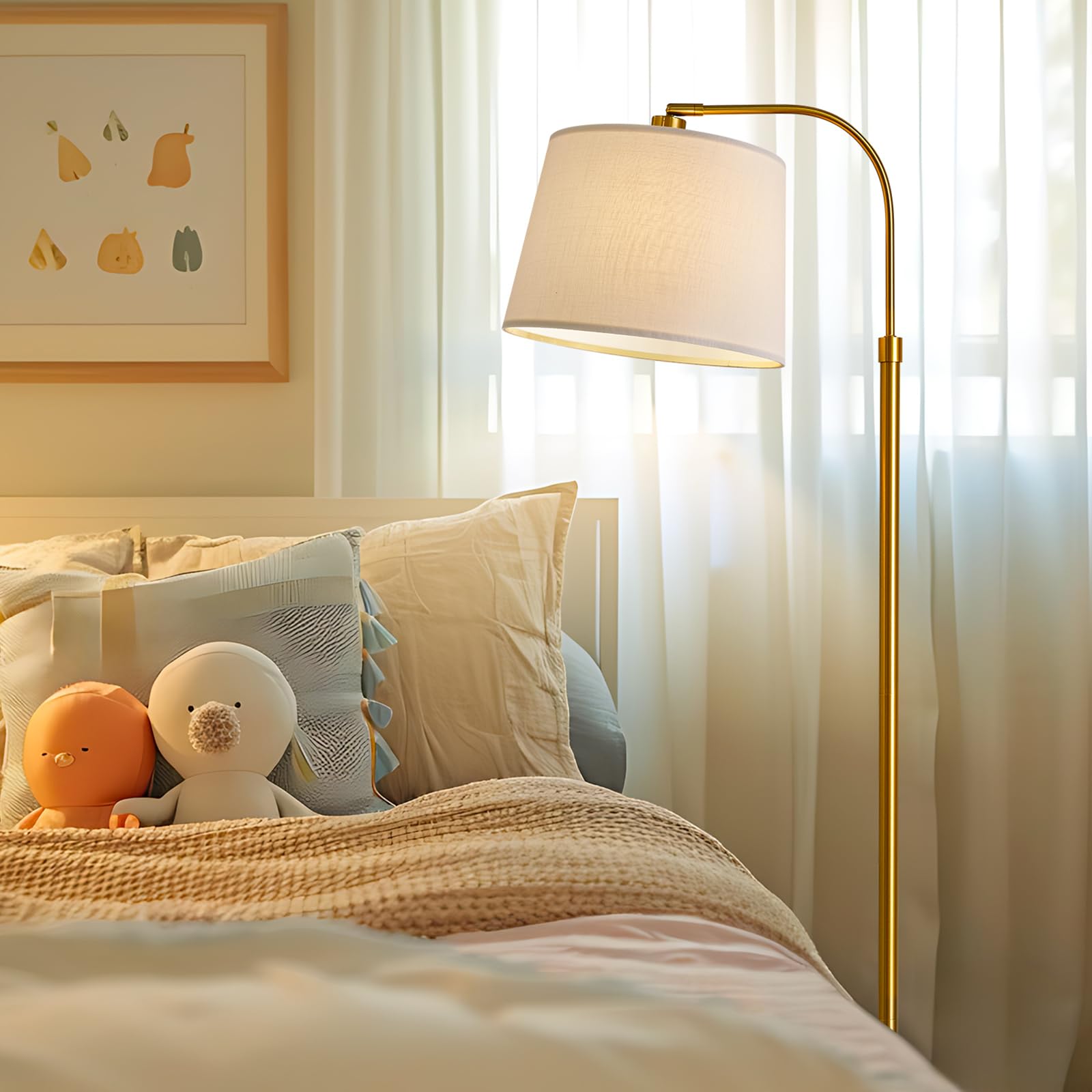 Oneach 62-inch gold floor lamp pole offers sturdy vertical support.