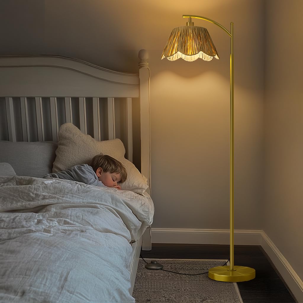 Oneach Arc floor lamp built with a heavy base for added safety.