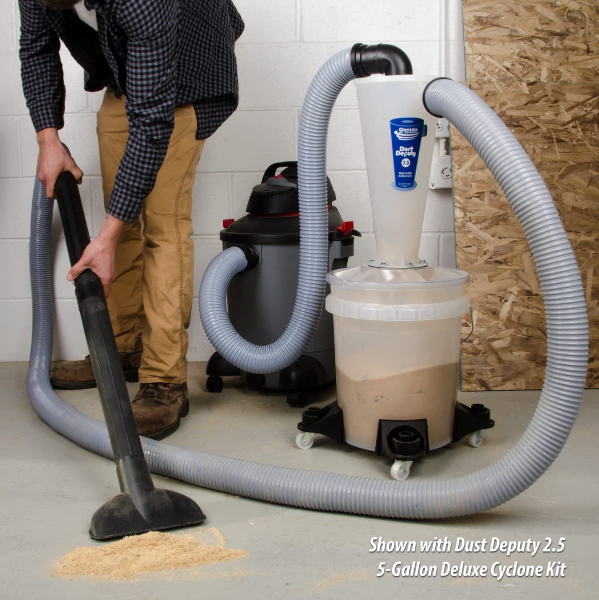 Oneida cyclone separator back view demonstrating efficient separation and airflow.