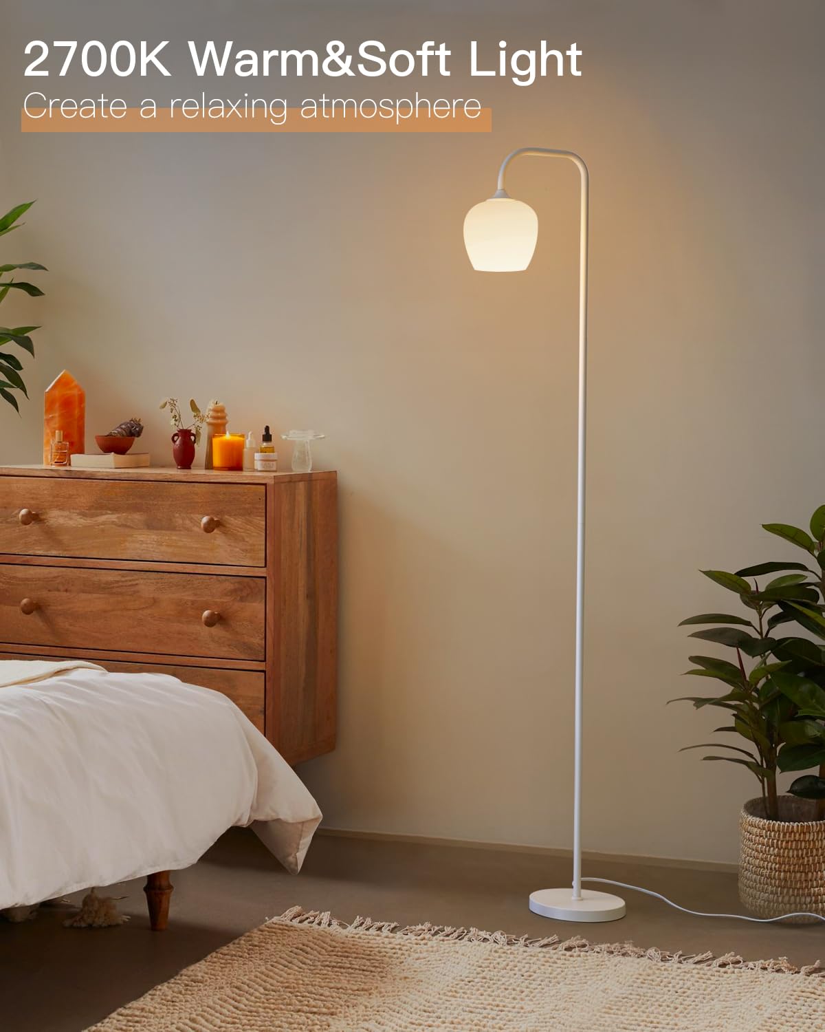 ONEWISH lamp features a weighted base for stable placement in busy spaces