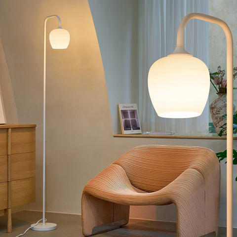 ONEWISH white floor lamp with opal shade for warm reading light