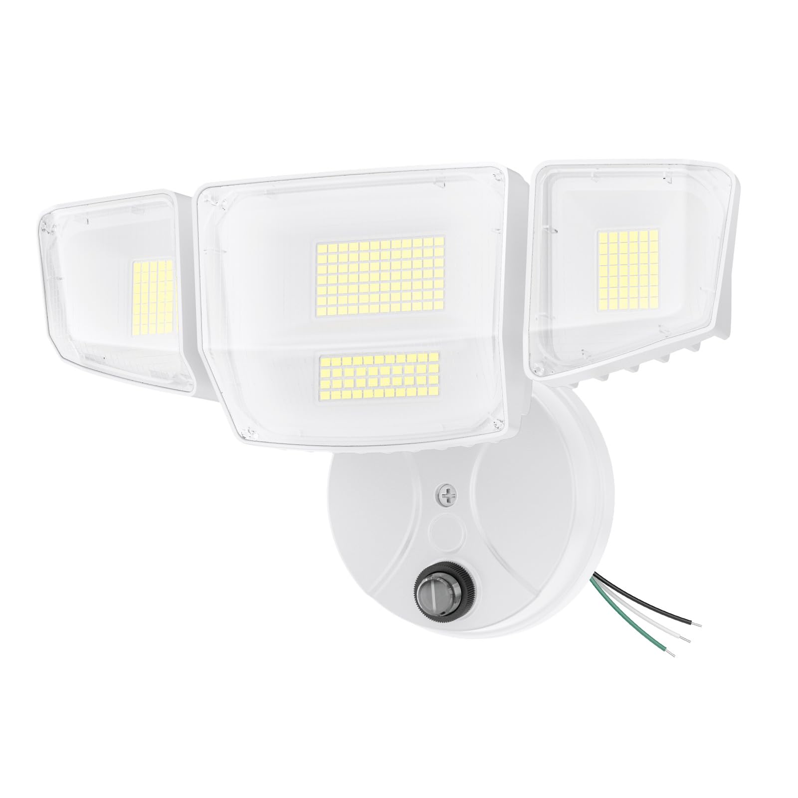 Onforu four-head dusk-to-dawn flood light illuminating a wide outdoor area
