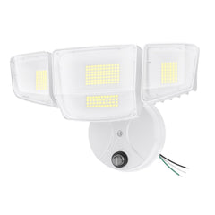 Onforu four-head dusk-to-dawn flood light illuminating a wide outdoor area