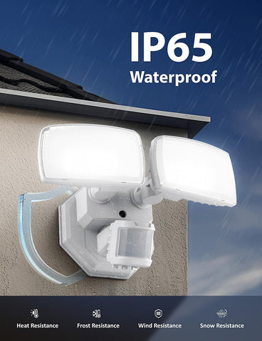 Onforu easy-installation motion sensor light simplifies outdoor setup.