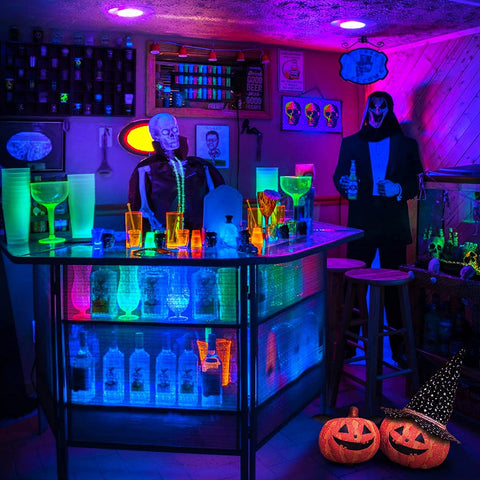 Onforu fluorescent poster lighting highlights bright posters under UV
