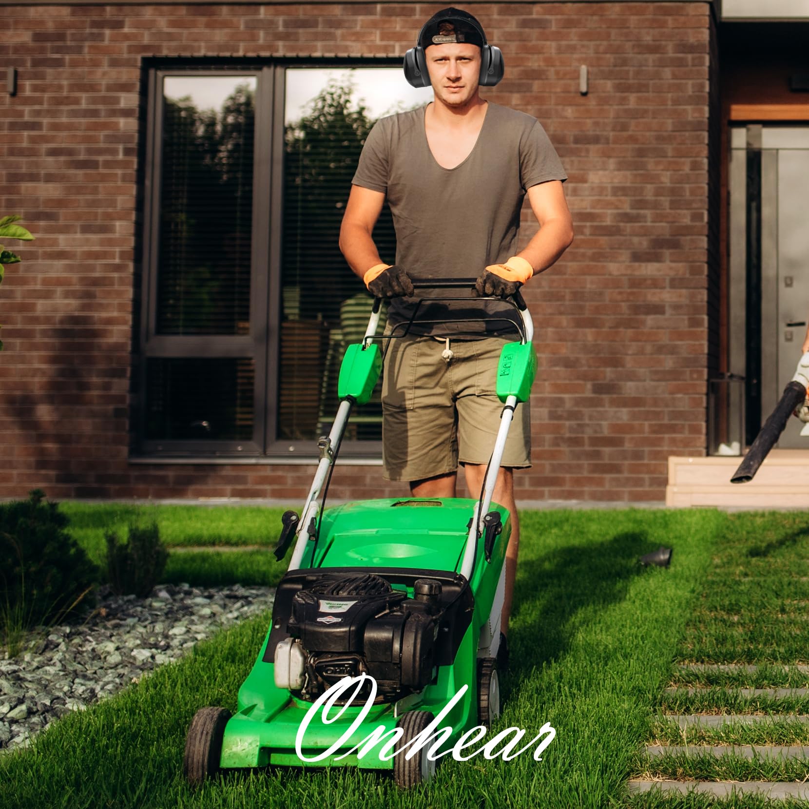 Onhear durable polymer headband stays flexible under use.