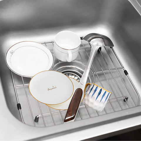 Orgneas sink grid inside sink showing open drainage for faster drying