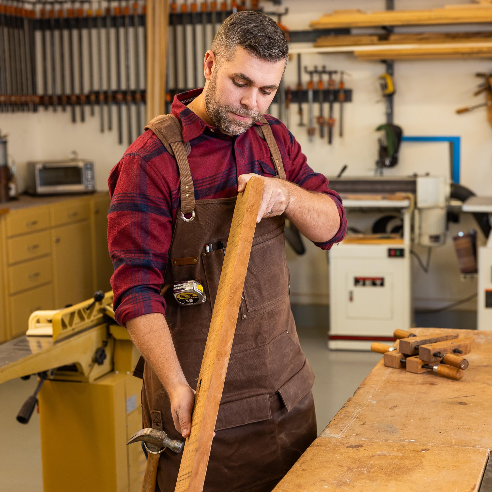 Oriole Tools waxed canvas resists stains and splashes for messy jobs