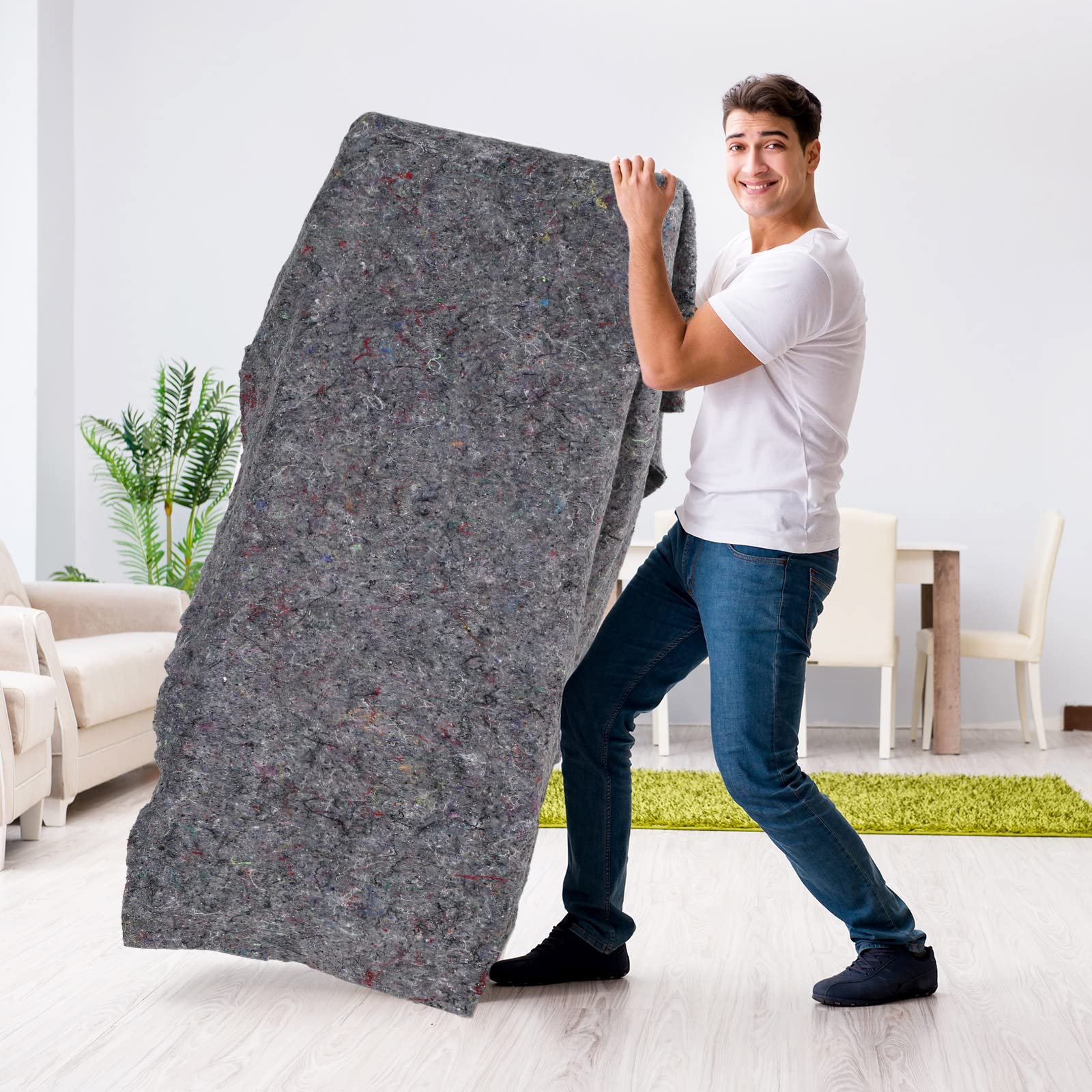 Oudain lightweight 0.5 lb blanket for easy handling during moves.