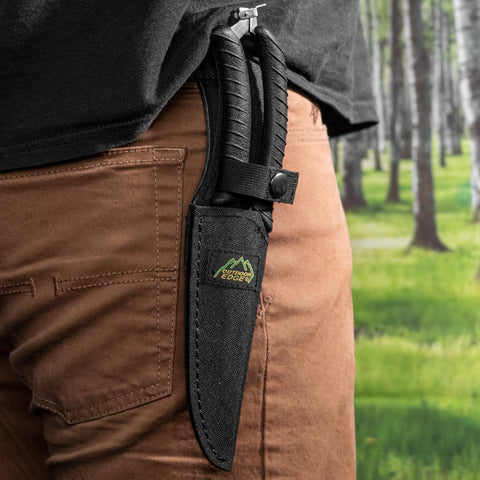 Outdoor Edge Game Shears bone-breaking notch supports safe quartering of birds.