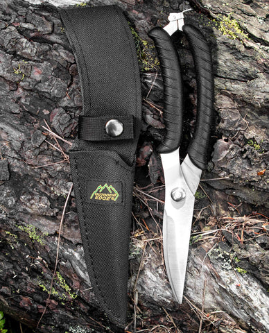 Outdoor Edge Game Shears serrated edge enables clean cuts through tough hide and feathers.