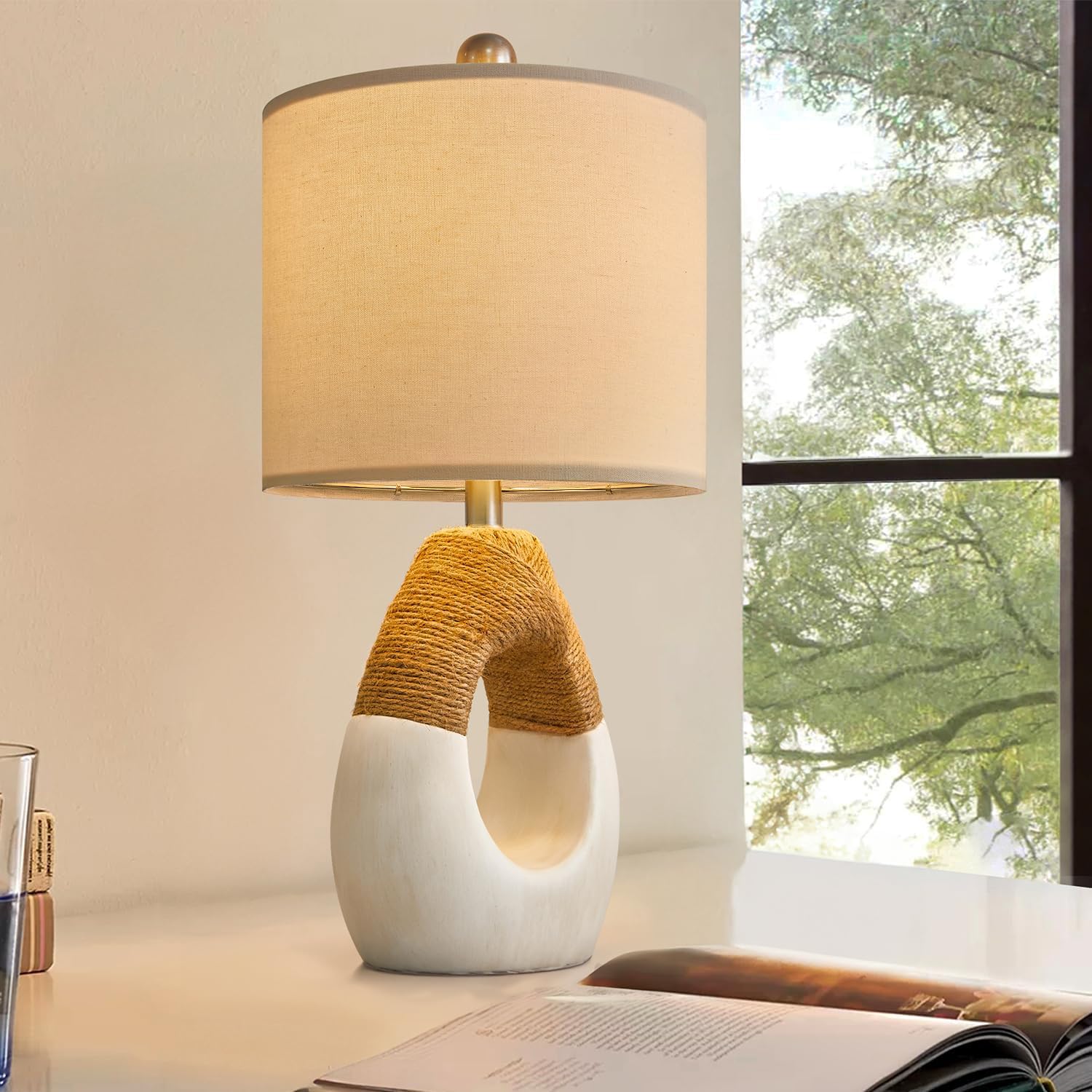 OYEARS warm ambient light creates inviting evenings at bedside