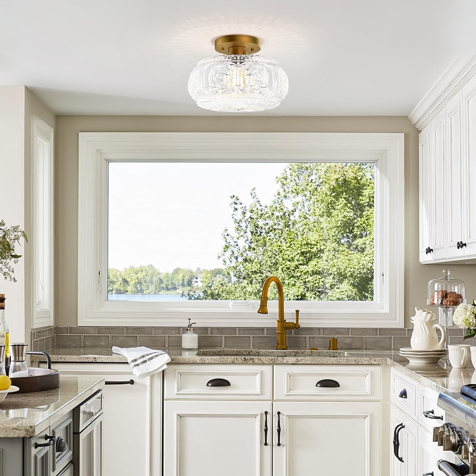 OYKYOHEI ceiling light with gold finish enhances kitchen and dining areas