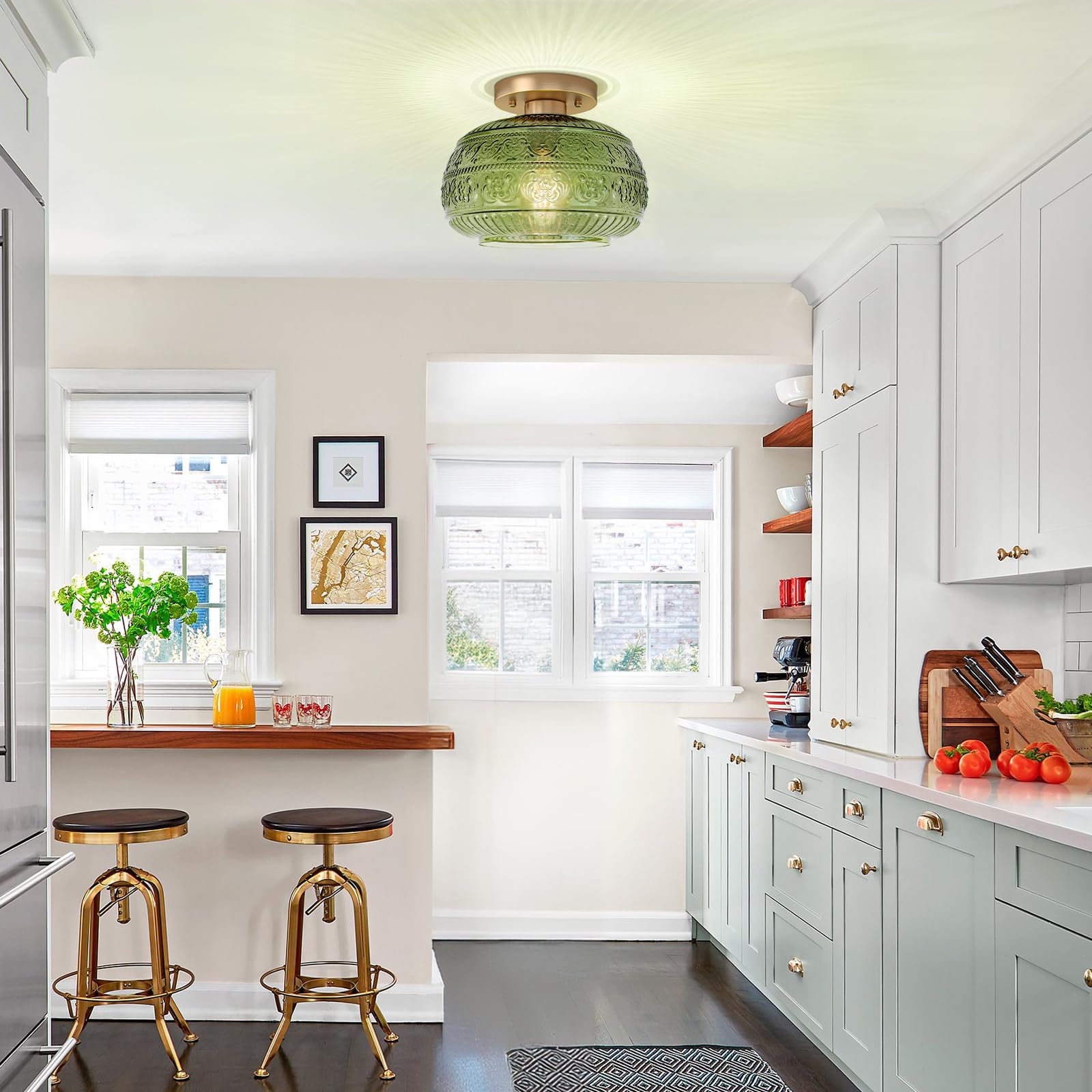 OYKYOHEI green glass texture and shine; adds depth to modern interiors.
