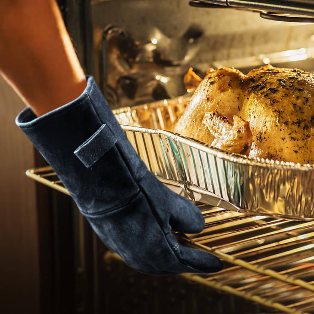 OZERO Grill Gloves packaging highlights eco-friendly materials