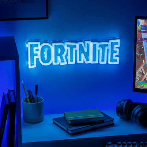 Paladone Fortnite wall light powered by USB for effortless setup.