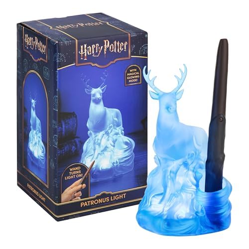Battery-powered setup with no wires for Paladone Patronus Light