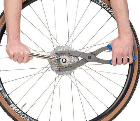 Park Tool CP-1.2 long-leverage design for easier cassette work