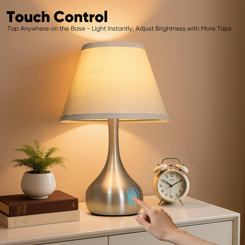 Partphoner 3-way dimmable table lamp showing adjustable brightness for comfort.
