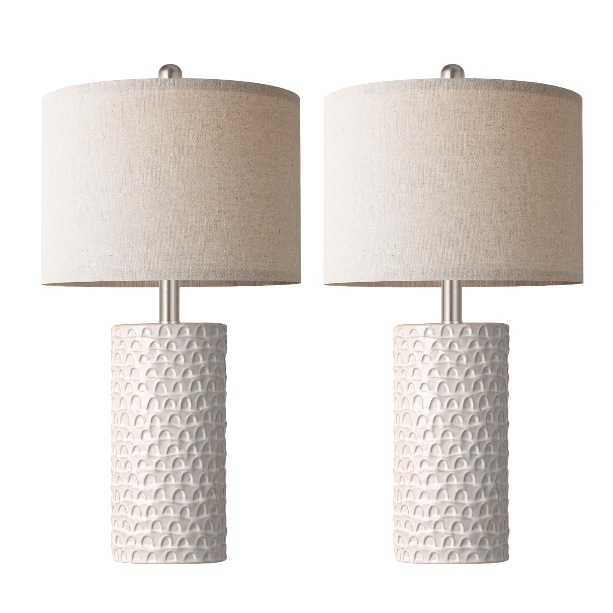 PARTPHONER linen shade closeup highlighting soft, even light for relaxing evenings.
