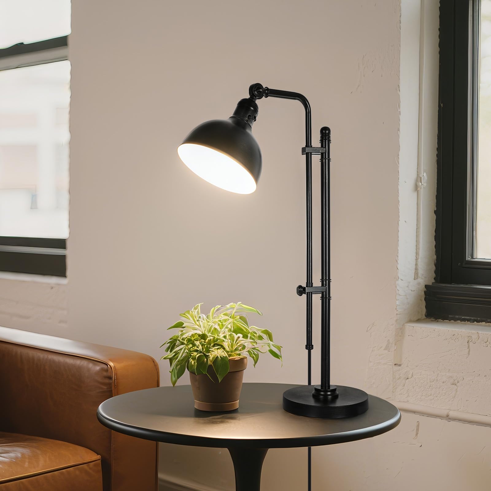 PARTPHONER sturdy metal base provides stable support for tasks.