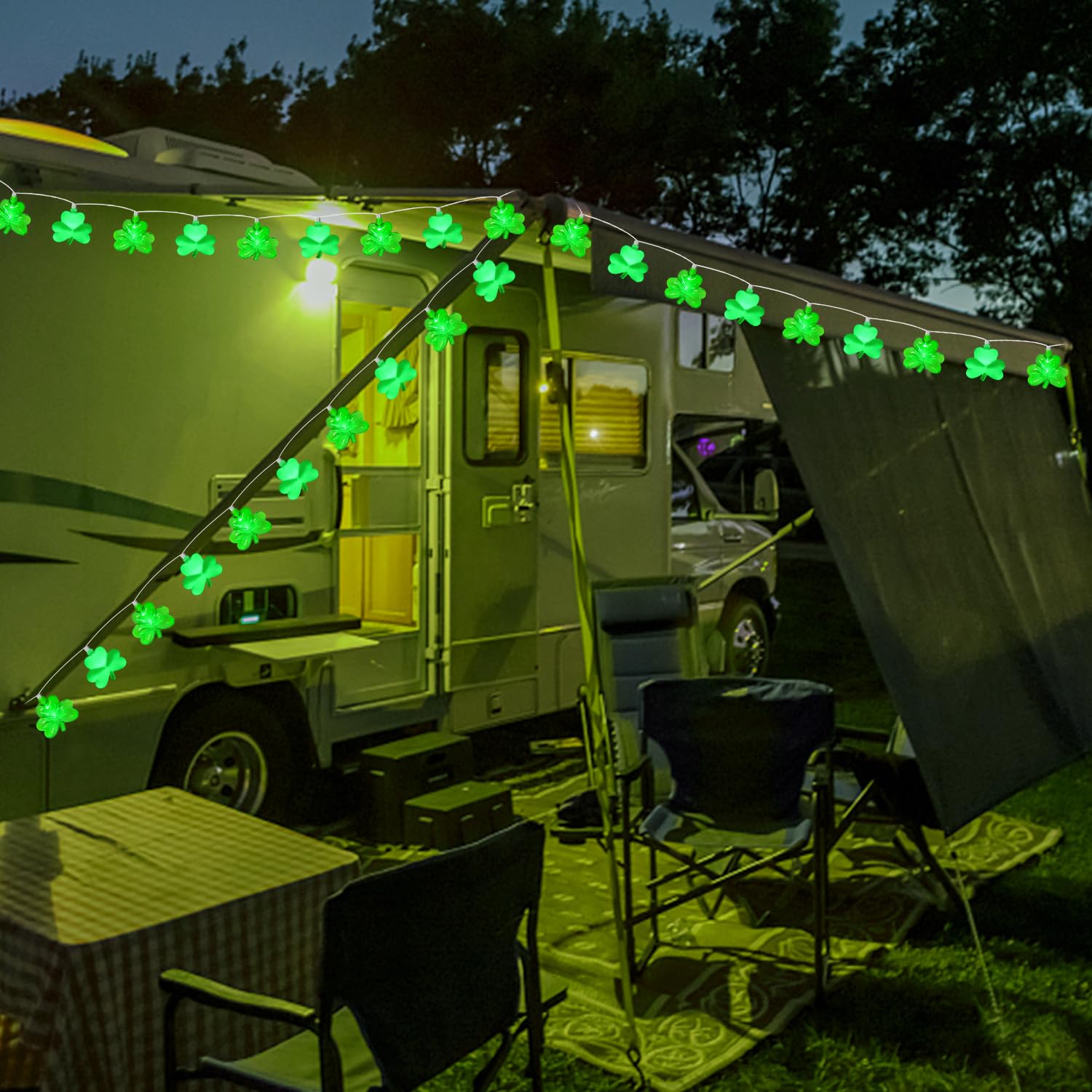 PASUTO energy-saving LEDs reduce power use while maintaining festive glow.
