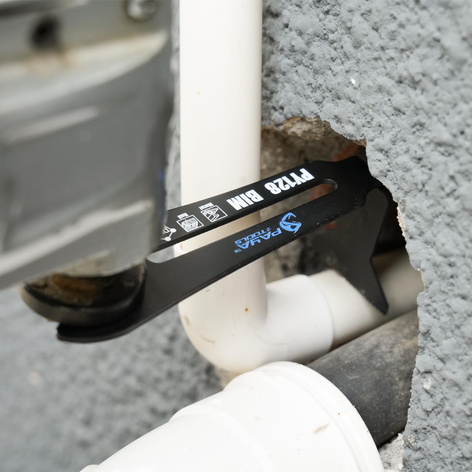 PAYA TOOLS wearproof laser-etched blade with precise scale
