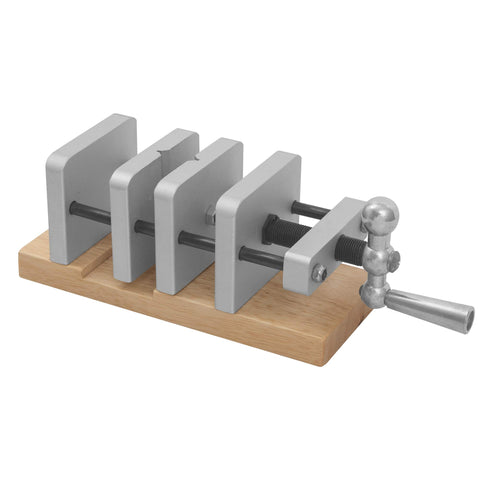 Peachtree Pen Centering Vise holds blanks up to 1.5 inches square for stable drilling