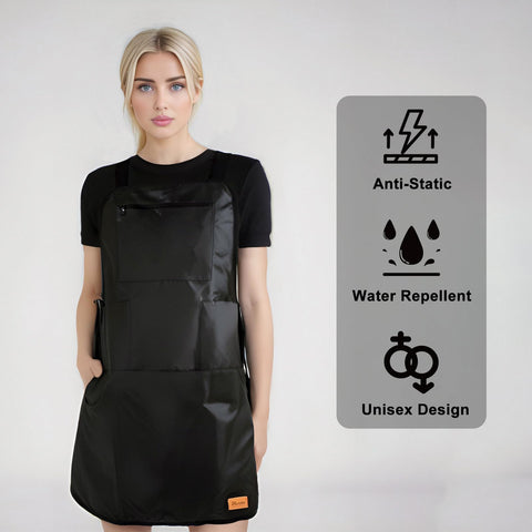 Pelocapa barber apron easy cleaning for quick wipe down after service.