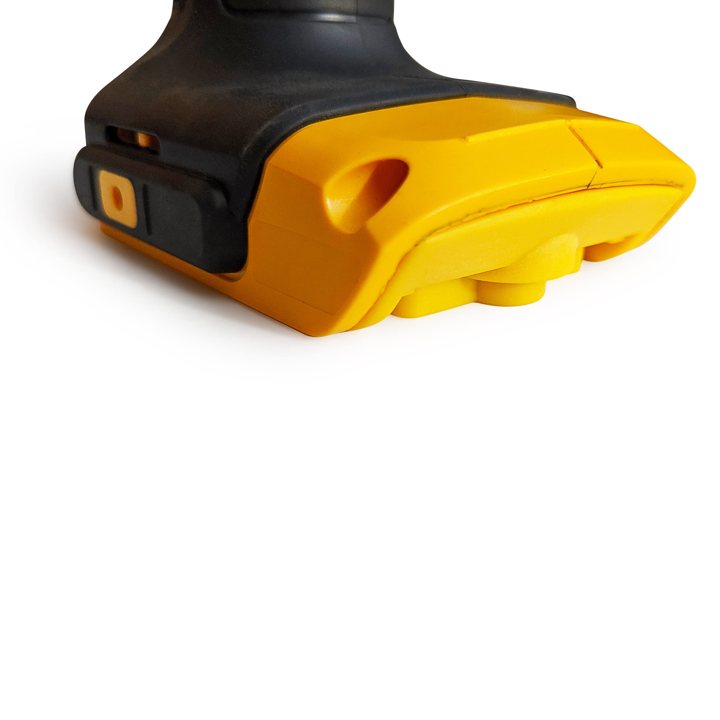 Includes 12 screws for quick, secure mounting of the Milwaukee tool holder.