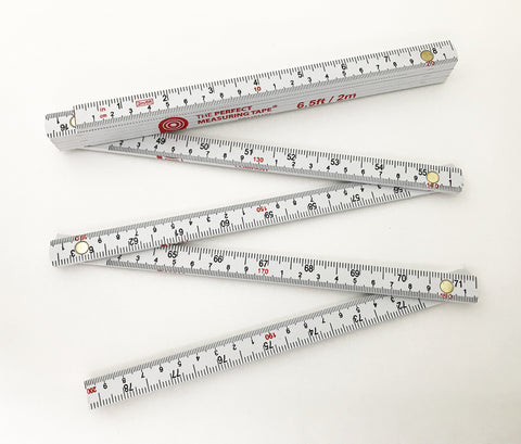 Perfect Measuring Tape FR-72 versatile for carpentry, masonry, and DIY.