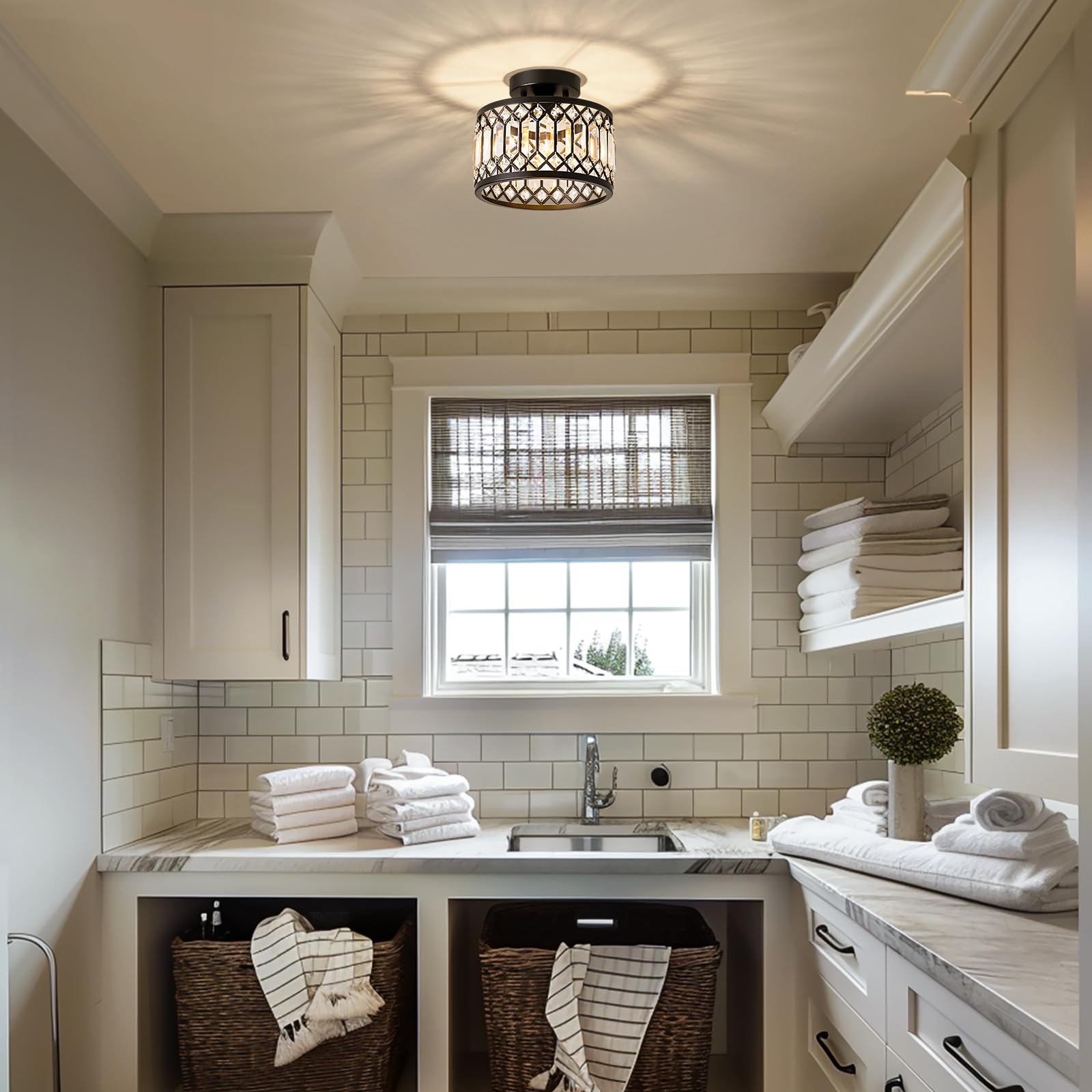 Pevfah crystal refracts light into dazzling ceiling patterns.