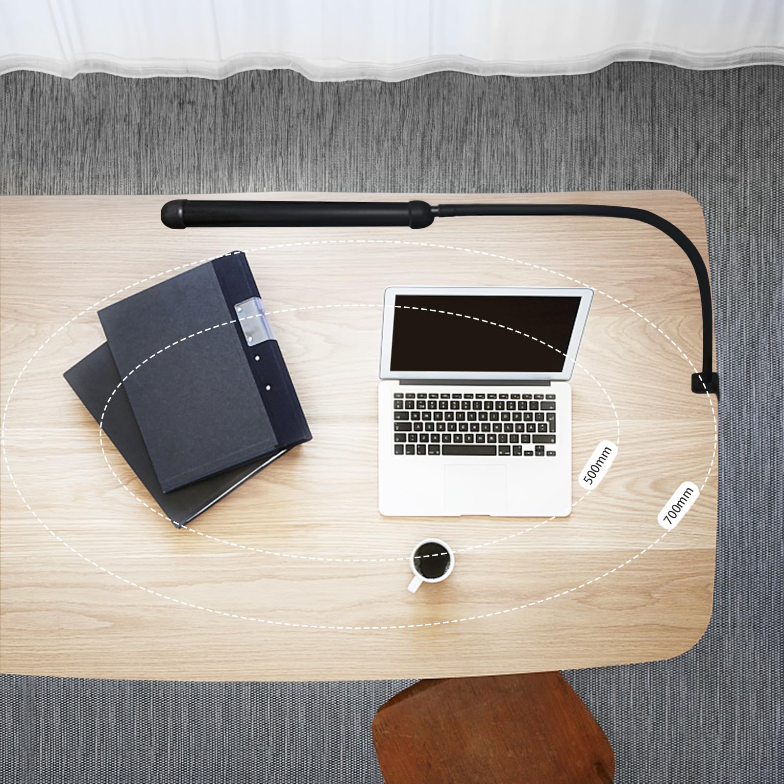 Phimuezl lamp uses USB power with long 1.5 m cable