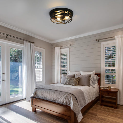 Piano7797 black fixture works with LED, incandescent, or CFL bulbs.