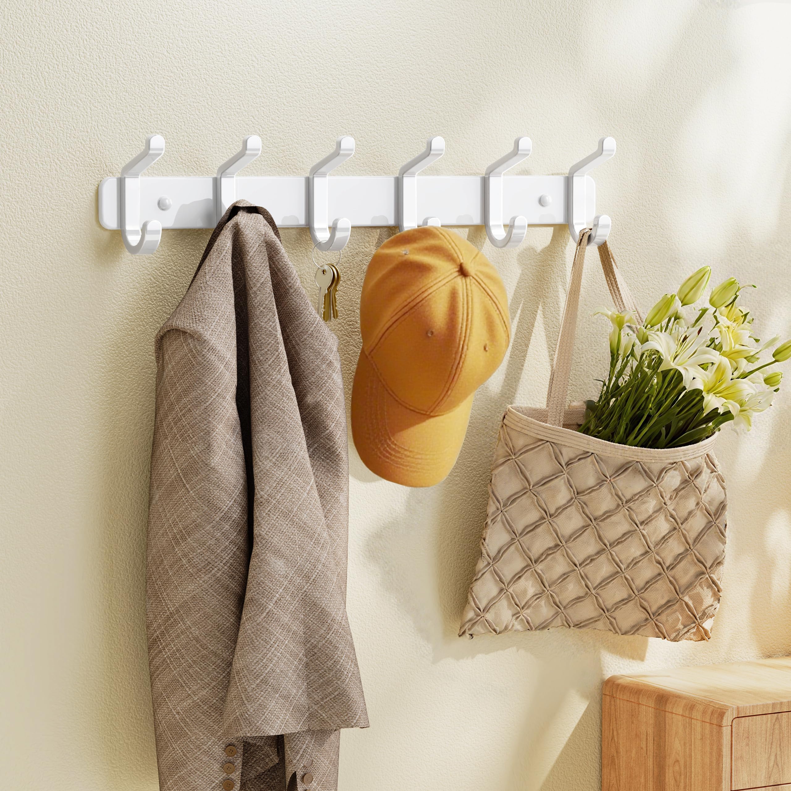 Ideal Pickpiff setup for entryways to hang coats, bags, and keys.